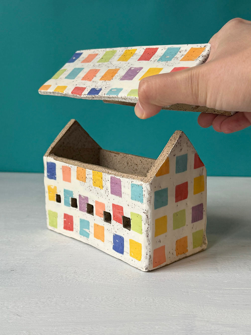 Barn Garlic Keeper - MADE TO ORDER