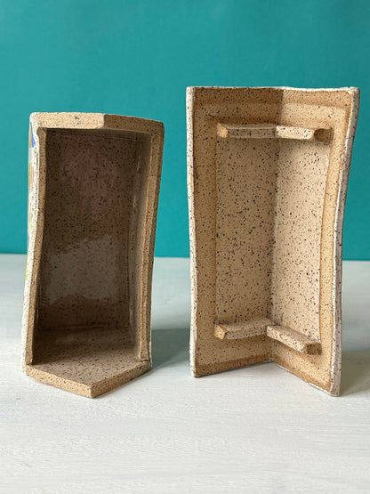 Barn Garlic Keeper - MADE TO ORDER