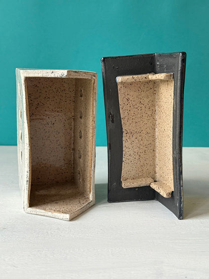 Barn Garlic Keeper - MADE TO ORDER