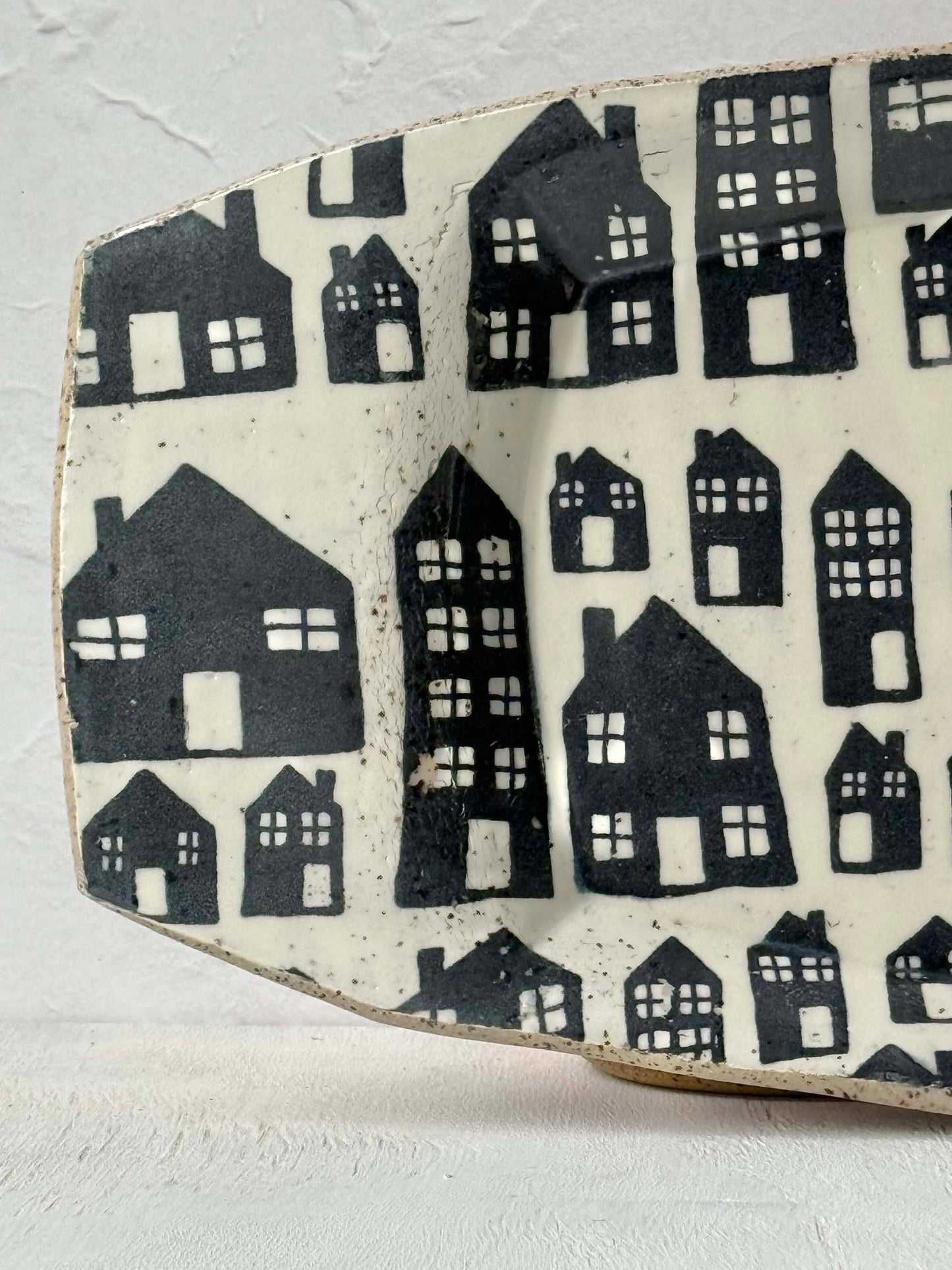 Black and White House Tray