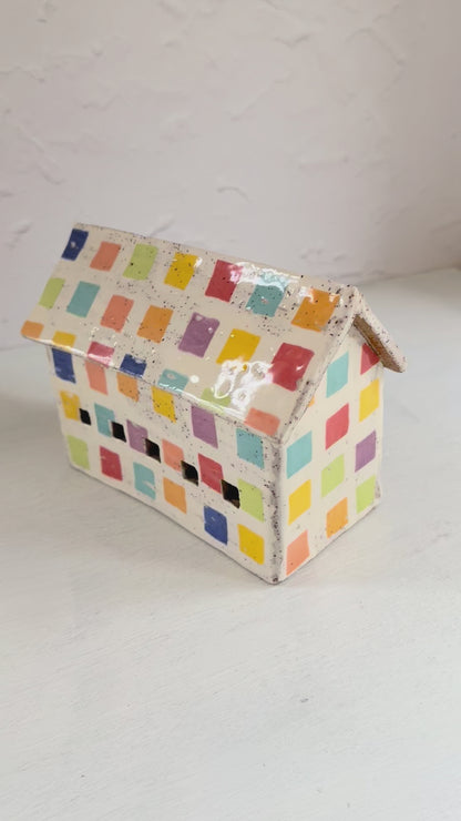 Barn Garlic Keeper - MADE TO ORDER